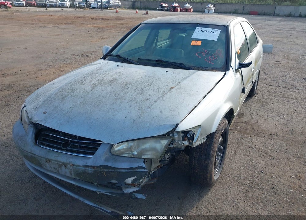 2000 TOYOTA CAMRY LE V6 VIN: 4T1BF22K2YU110145