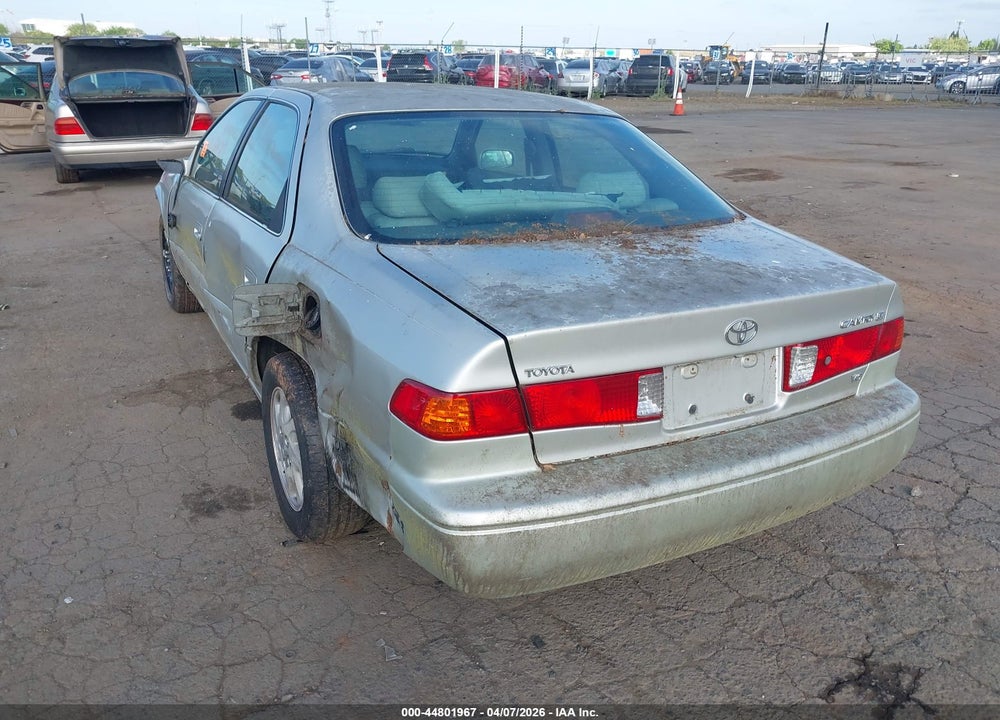 2000 TOYOTA CAMRY LE V6 VIN: 4T1BF22K2YU110145