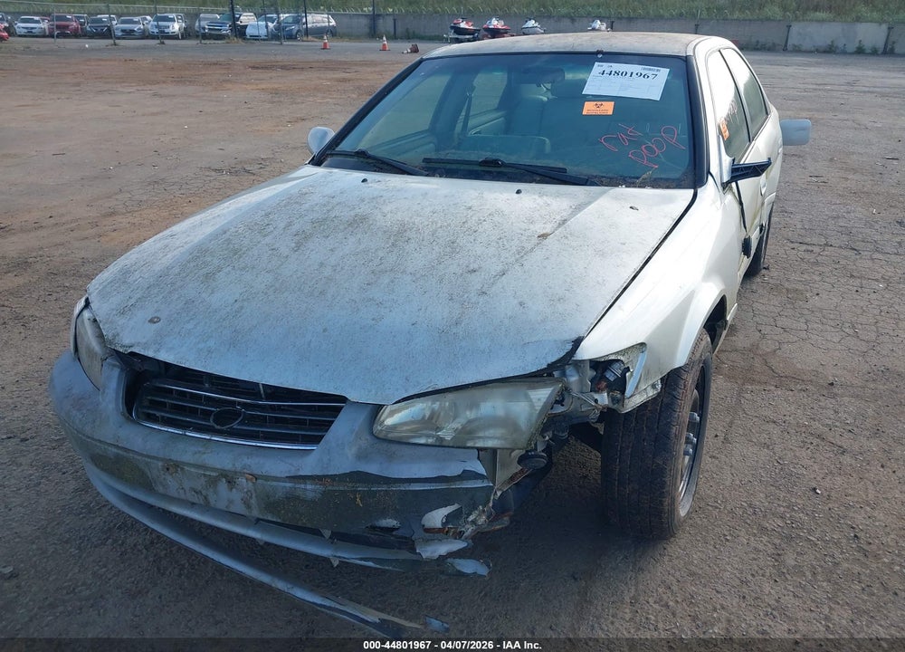 2000 TOYOTA CAMRY LE V6 VIN: 4T1BF22K2YU110145