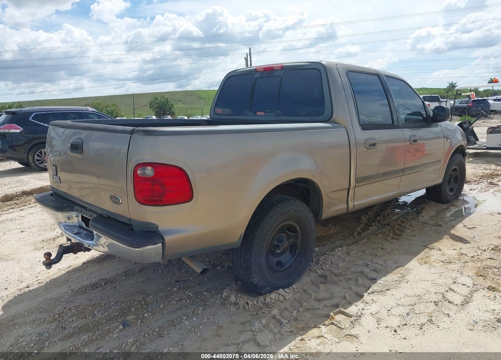 2003 FORD F-150 LARIAT/XLT VIN: 1FTRW07L23KA96650