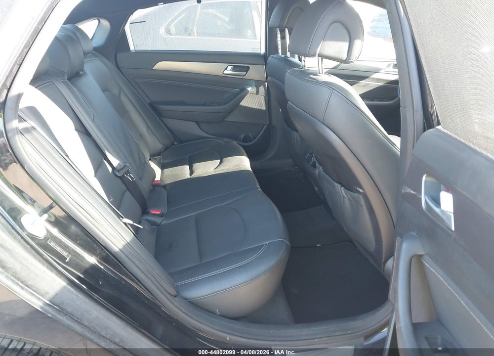 2015 HYUNDAI SONATA LIMITED 2.0T VIN: 5NPE34AB2FH123508