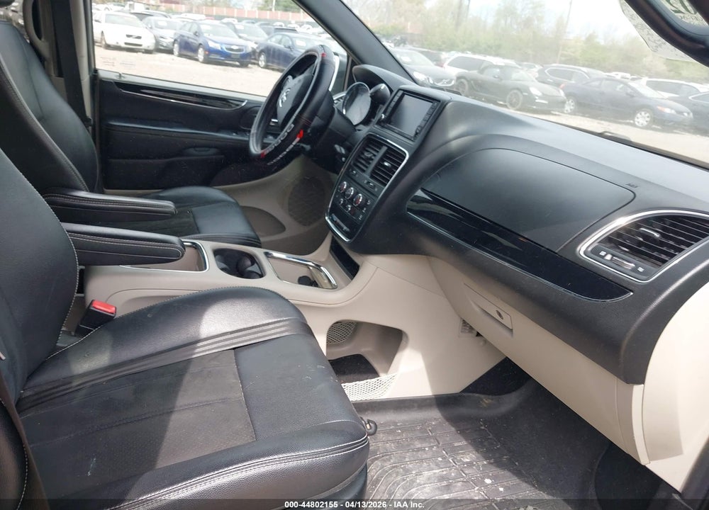 2019 DODGE GRAND CARAVAN SXT VIN: 2C4RDGCG8KR632556
