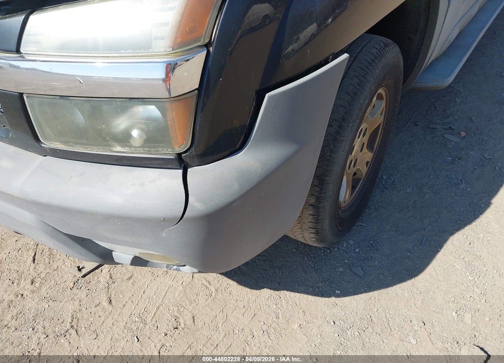 2002 CHEVROLET AVALANCHE 1500 VIN: 3GNEK13T02G289933