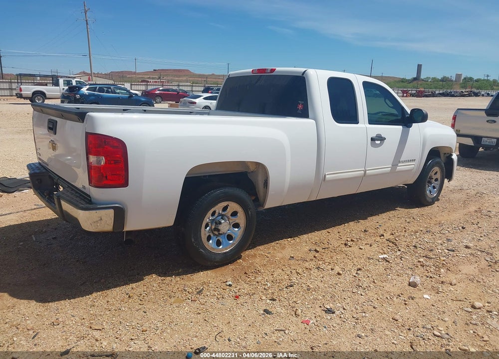 2010 CHEVROLET SILVERADO 1500 LS VIN: 1GCSCREA2AZ191553
