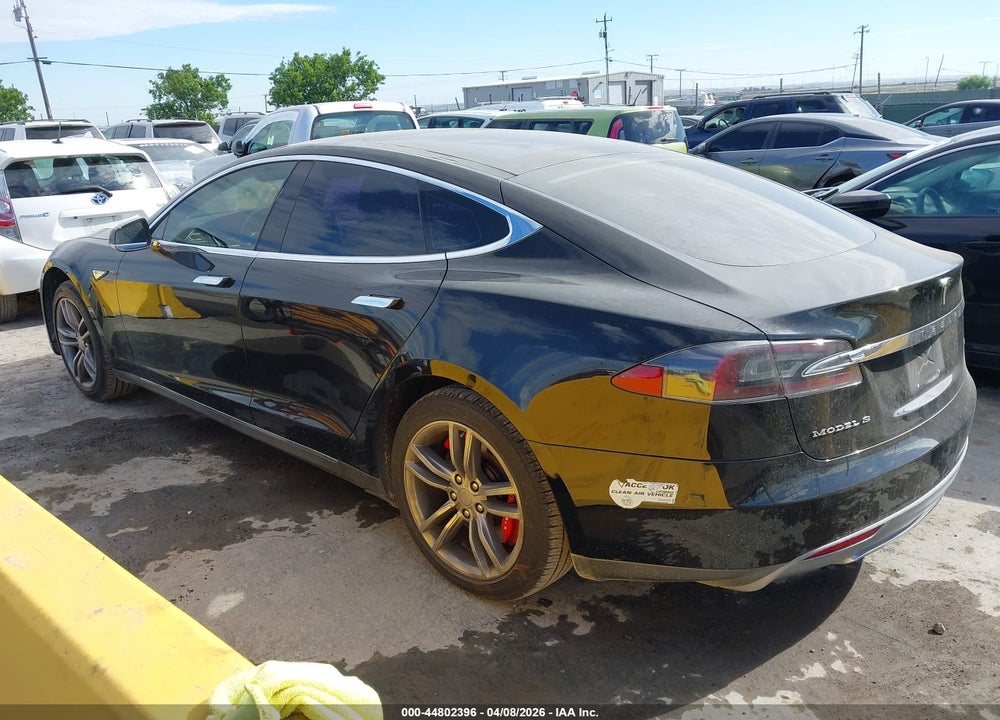 2013 TESLA MODEL S VIN: 5YJSA1DN1DFP23641