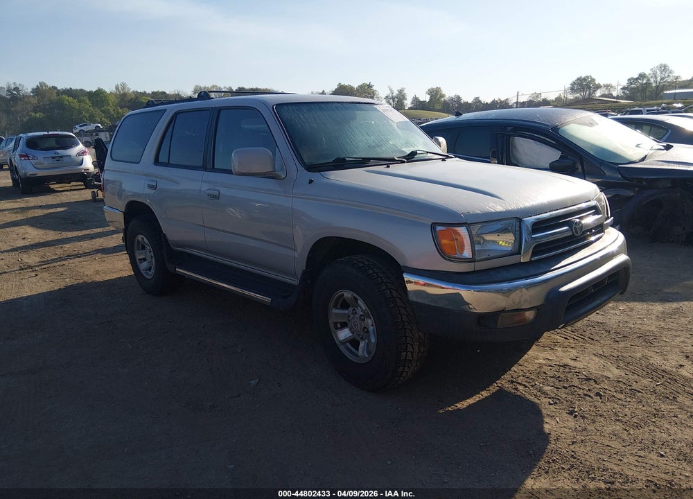 1999 TOYOTA 4RUNNER SR5 V6 VIN: JT3GN86R6X0117522
