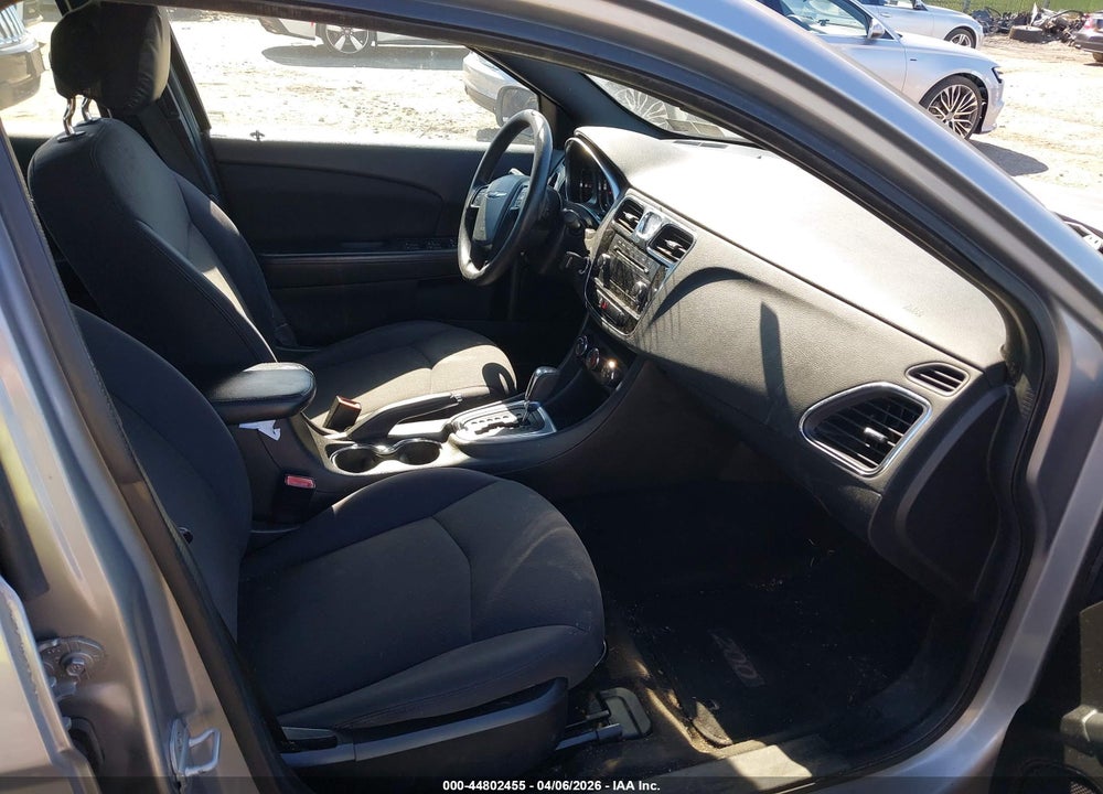 2013 CHRYSLER 200 LX VIN: 1C3CCBAB6DN648293