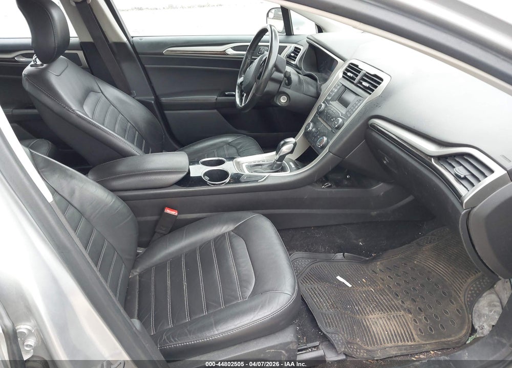 2013 FORD FUSION SE VIN: 3FA6P0HR7DR207716