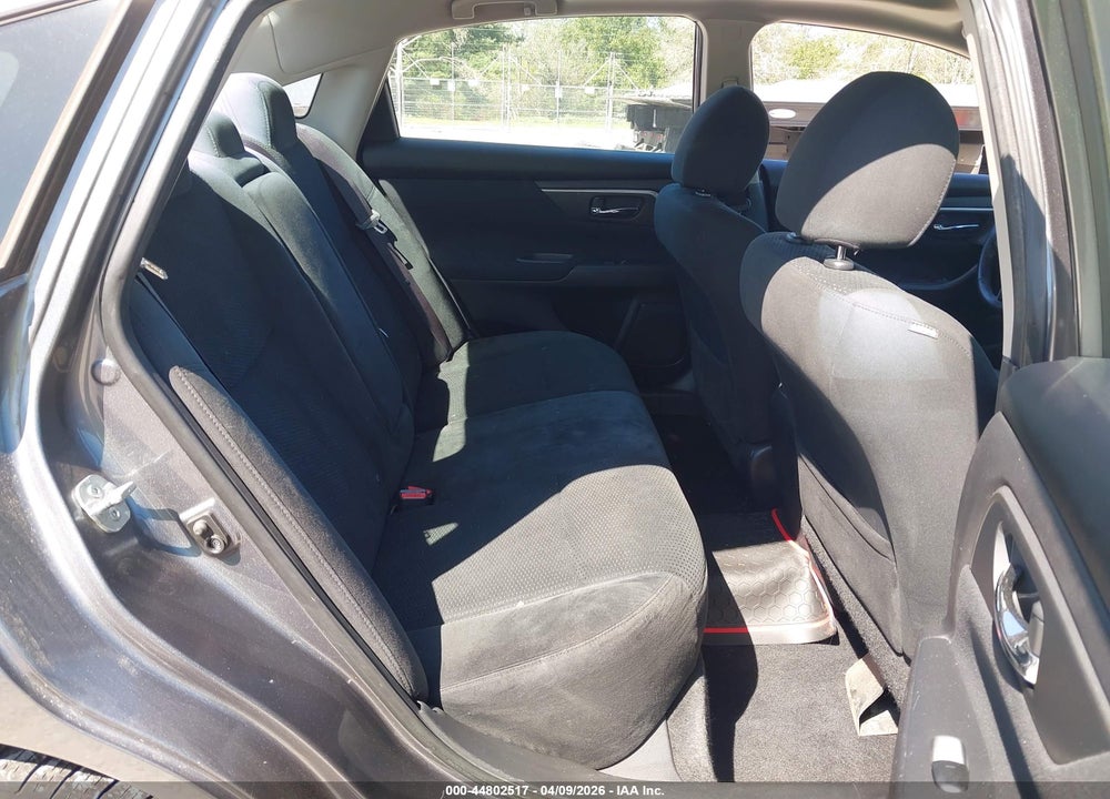 2015 NISSAN ALTIMA 2.5 SV VIN: 1N4AL3AP3FC148018
