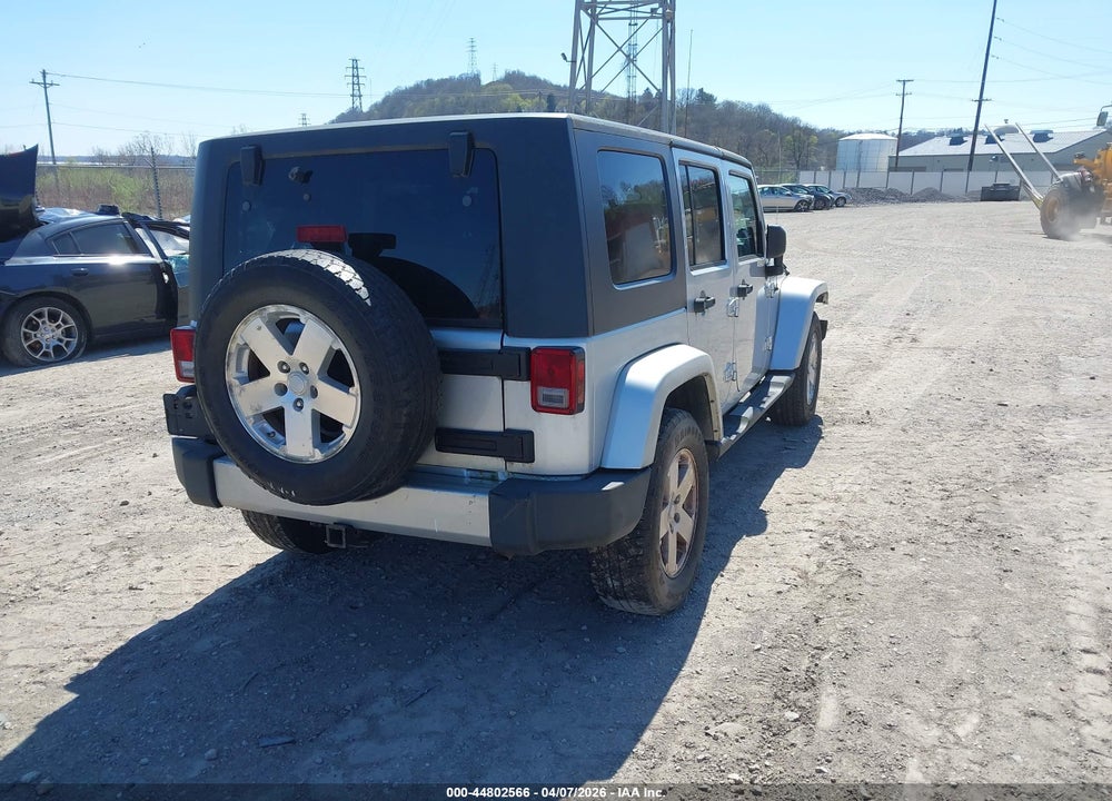 2008 JEEP WRANGLER UNLIMITED SAHARA VIN: 1J8GA59108L628650