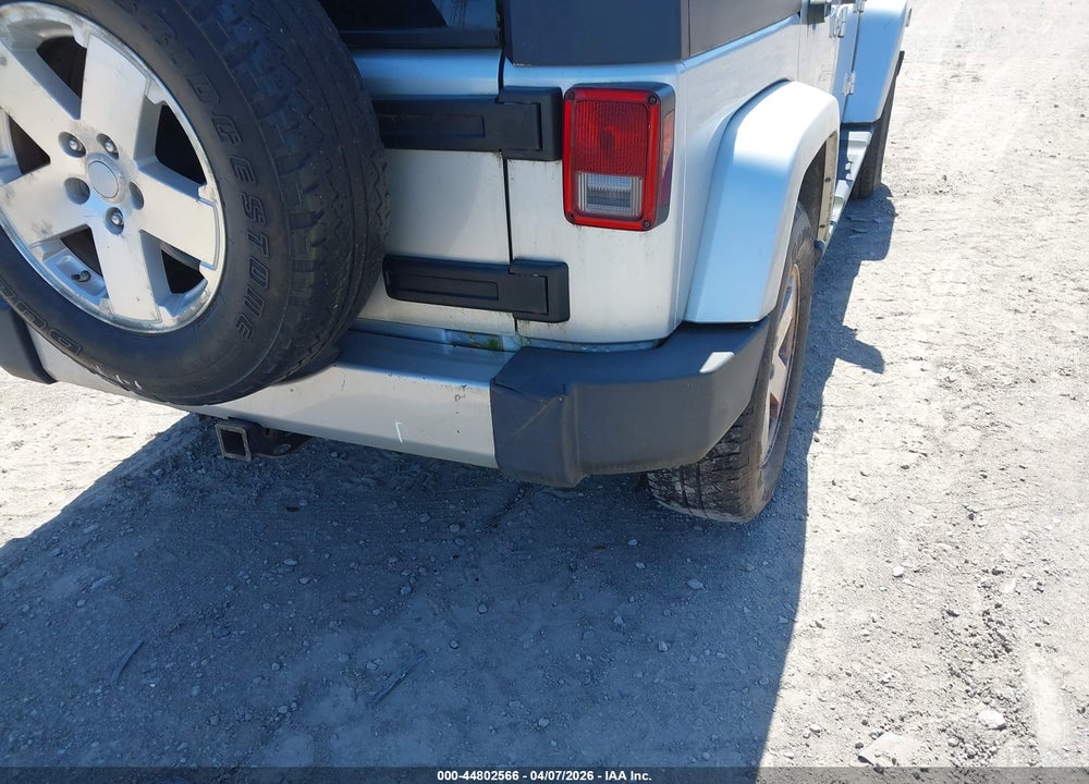 2008 JEEP WRANGLER UNLIMITED SAHARA VIN: 1J8GA59108L628650