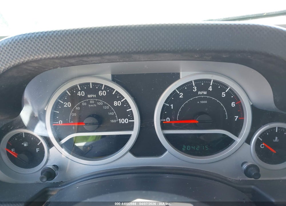 2008 JEEP WRANGLER UNLIMITED SAHARA VIN: 1J8GA59108L628650