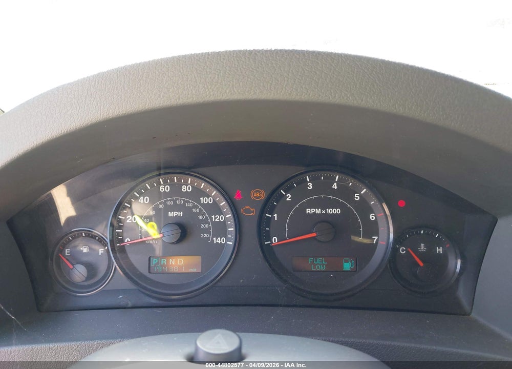 2005 JEEP GRAND CHEROKEE LAREDO VIN: 1J4GR48K75C597178