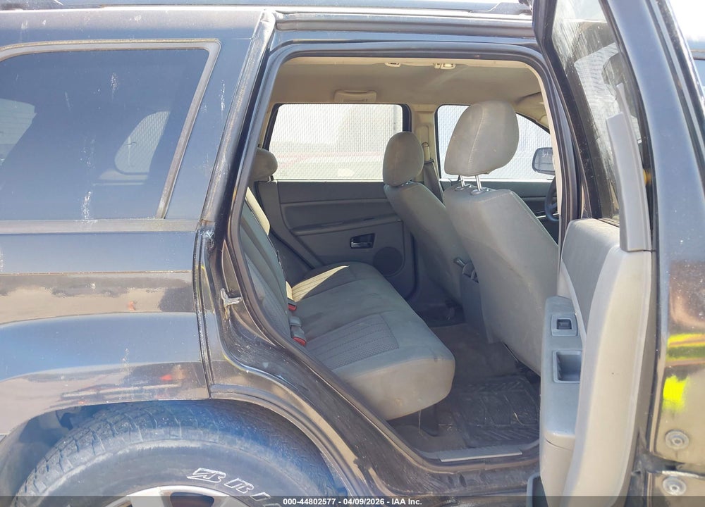 2005 JEEP GRAND CHEROKEE LAREDO VIN: 1J4GR48K75C597178
