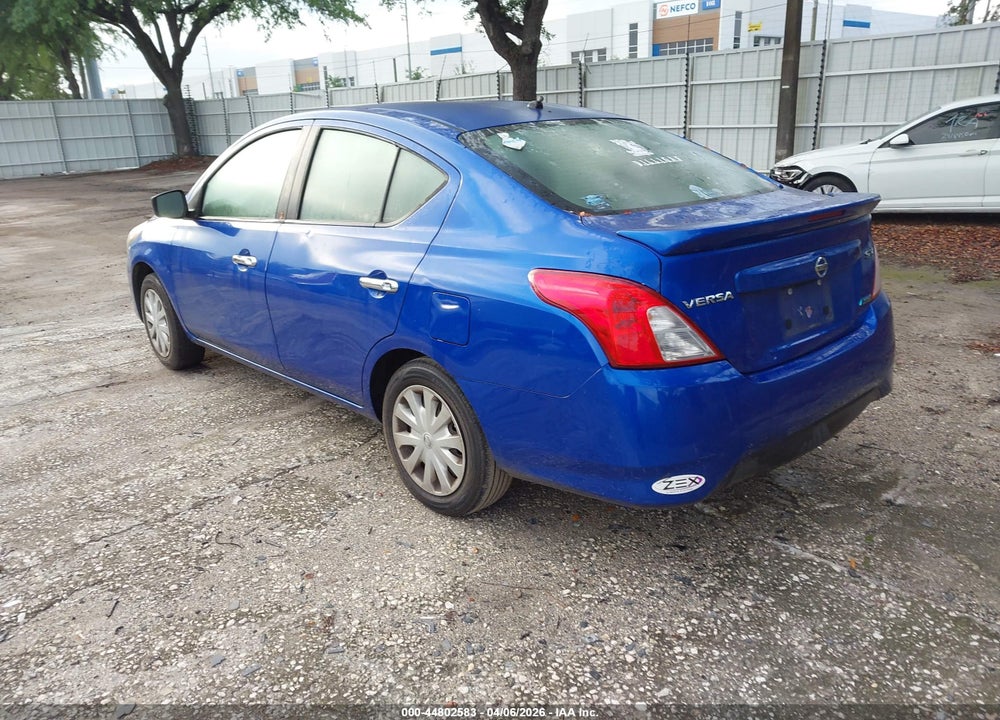 2016 NISSAN VERSA VIN: 3N1CN7AP1GL831011