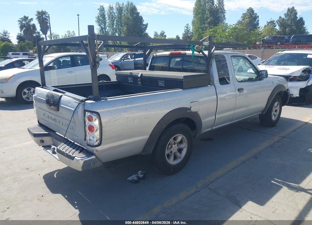 2002 NISSAN FRONTIER XE VIN: 1N6DD26S92C325531