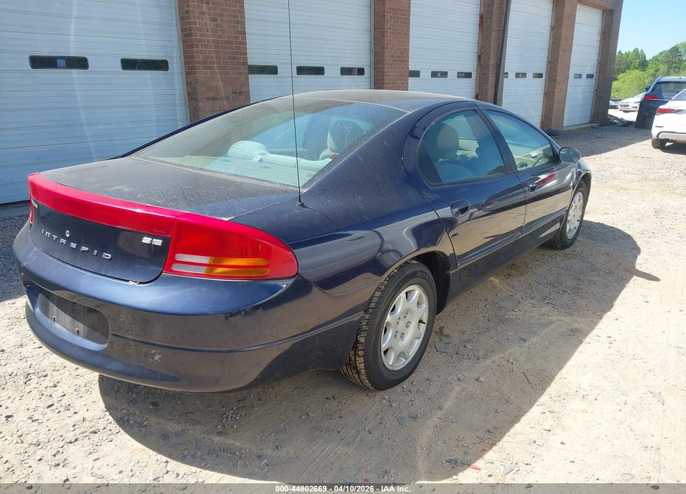 2002 DODGE INTREPID SE VIN: 2B3HD46R32H286849