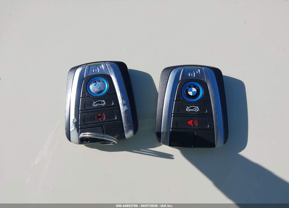 2014 BMW I3 BASE W/RANGE EXTENDER VIN: WBY1Z4C56EV276801