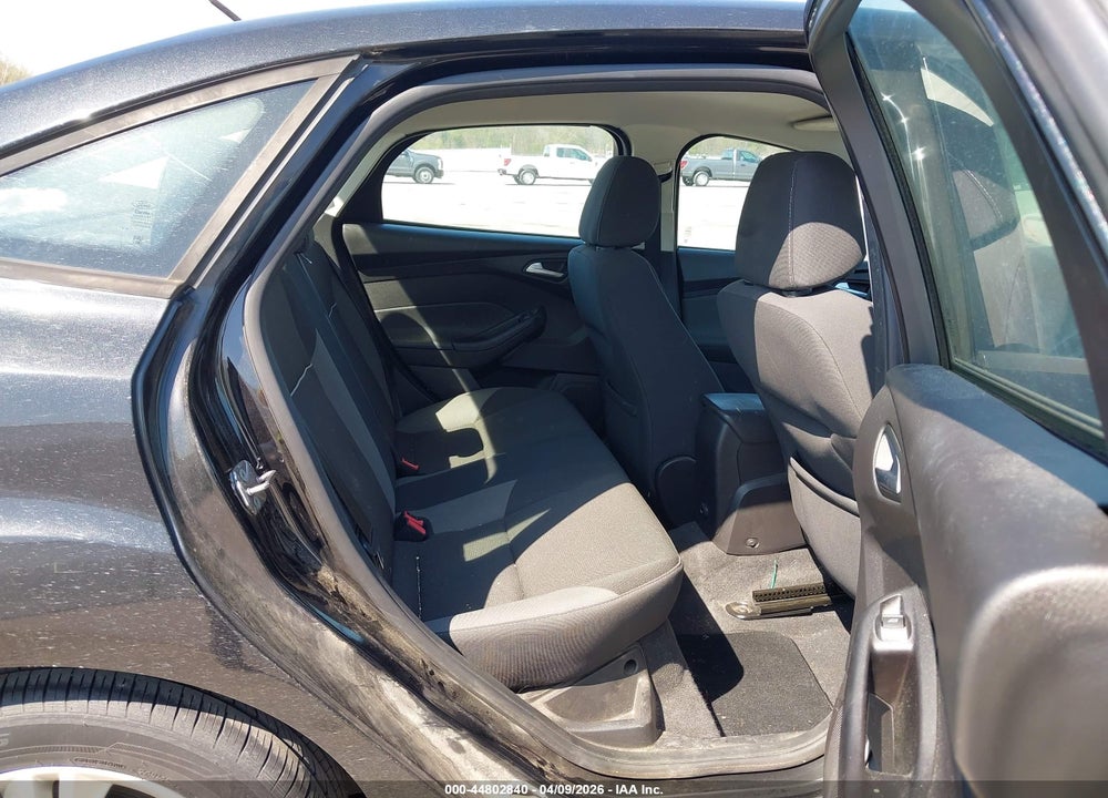 2013 FORD FOCUS SE VIN: 1FADP3F26DL203945