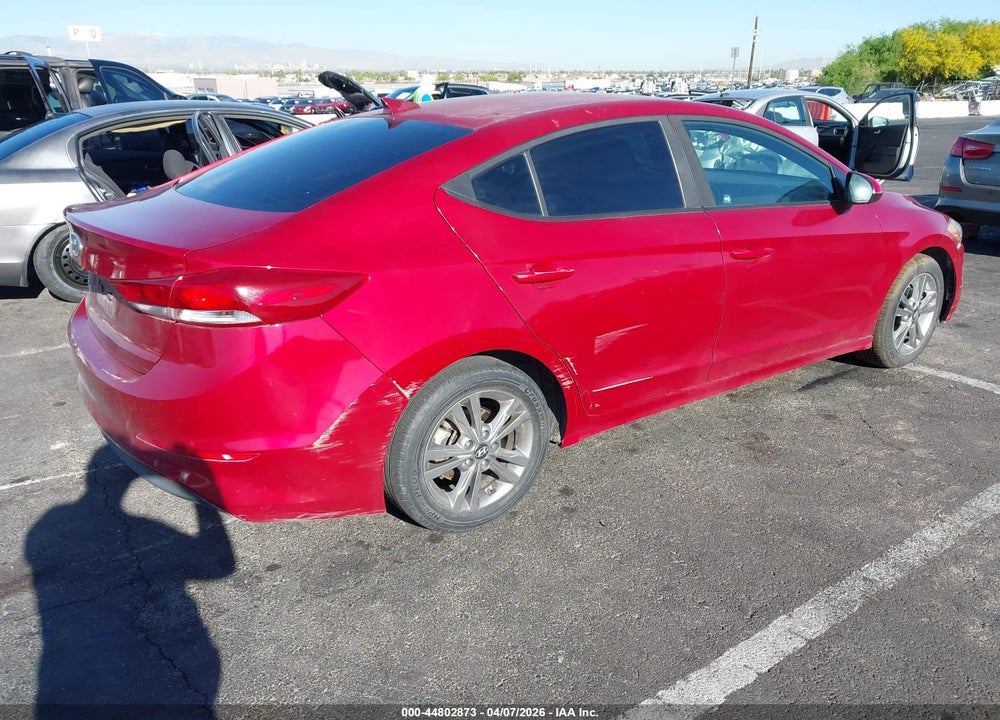 2018 HYUNDAI ELANTRA SEL VIN: KMHD84LF7JU451546