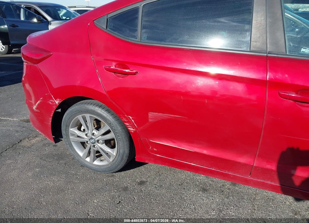 2018 HYUNDAI ELANTRA SEL VIN: KMHD84LF7JU451546
