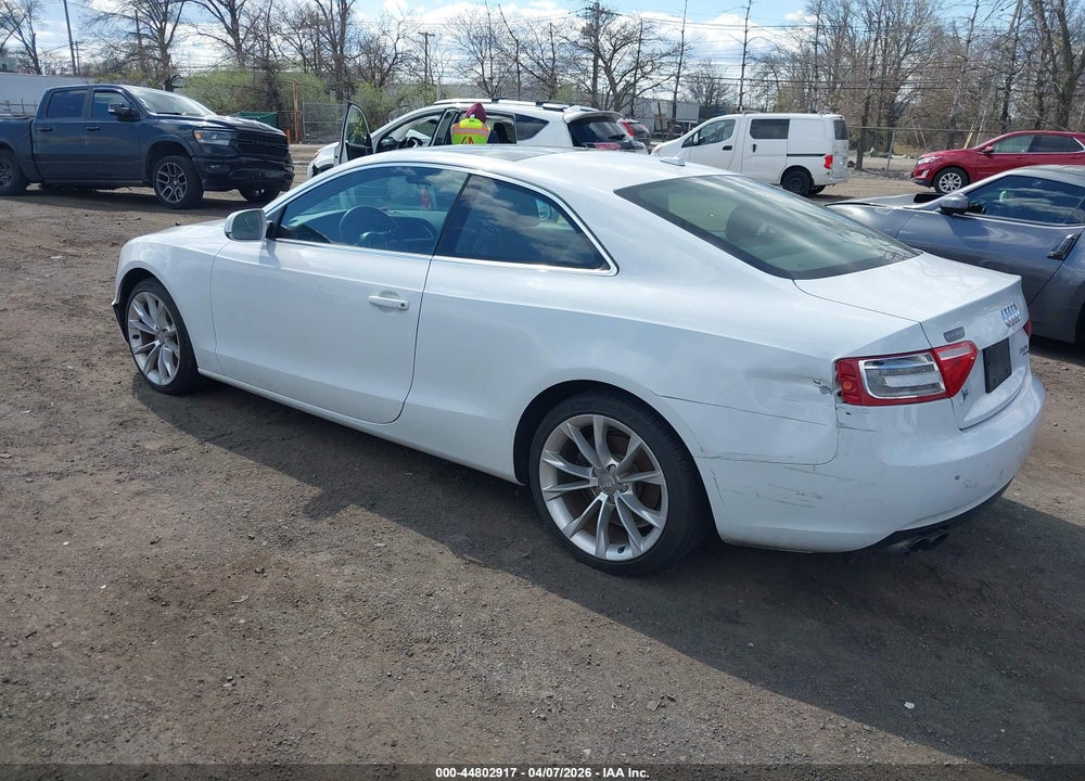 2014 AUDI A5 2.0T PREMIUM VIN: WAUCFAFRXEA037899