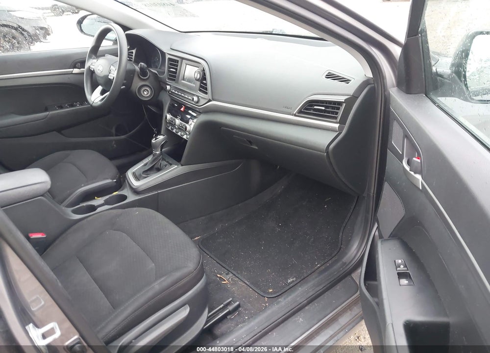2020 HYUNDAI ELANTRA SE VIN: 5NPD74LF1LH542915