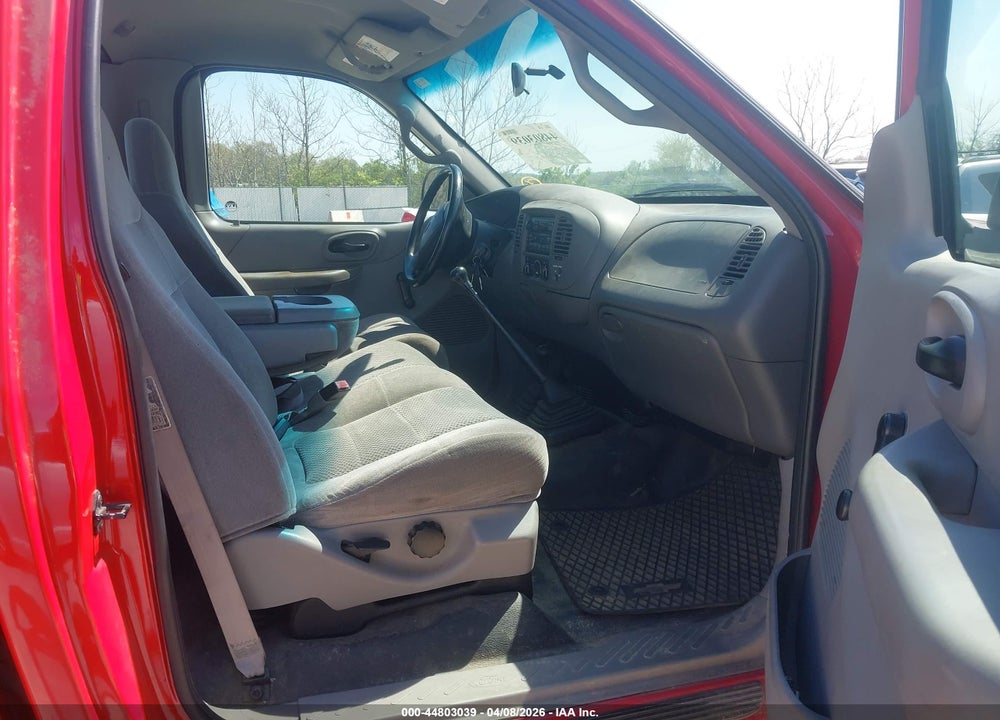 2002 FORD F-150 XL/XLT VIN: 1FTRF18252NA47807