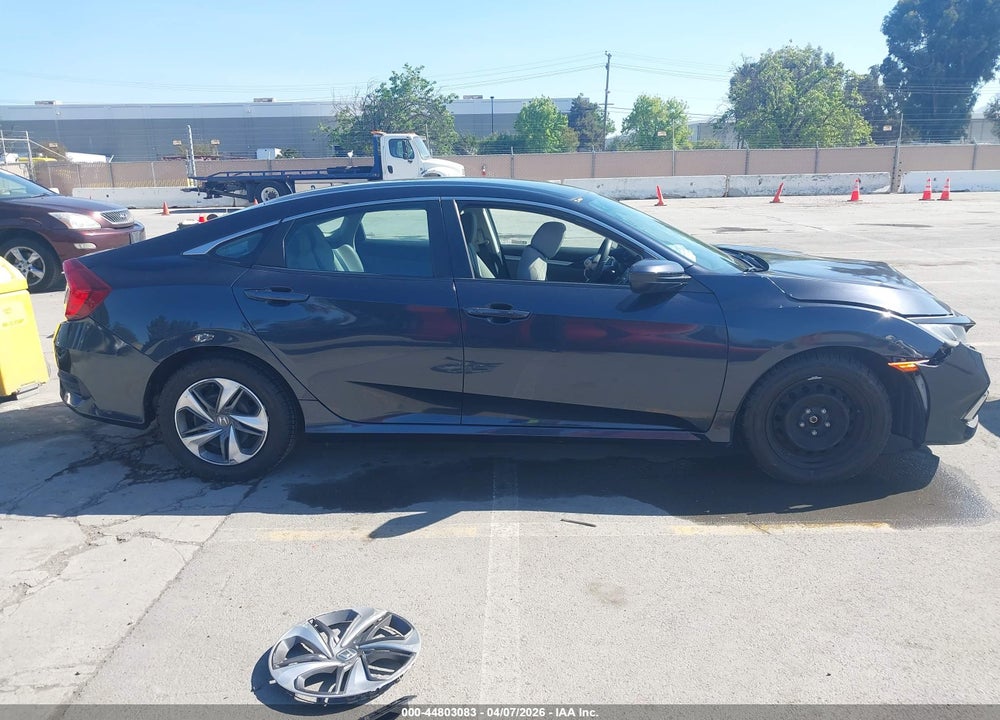 2019 HONDA CIVIC LX VIN: 2HGFC2F66KH532488