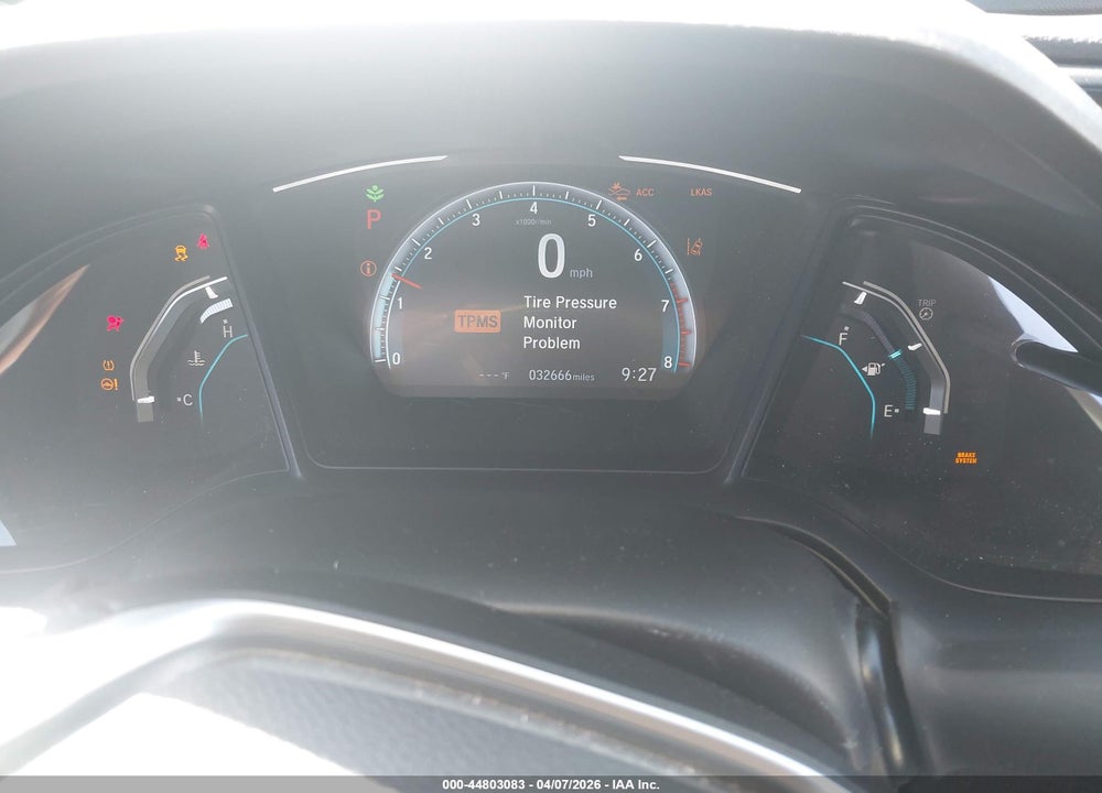 2019 HONDA CIVIC LX VIN: 2HGFC2F66KH532488