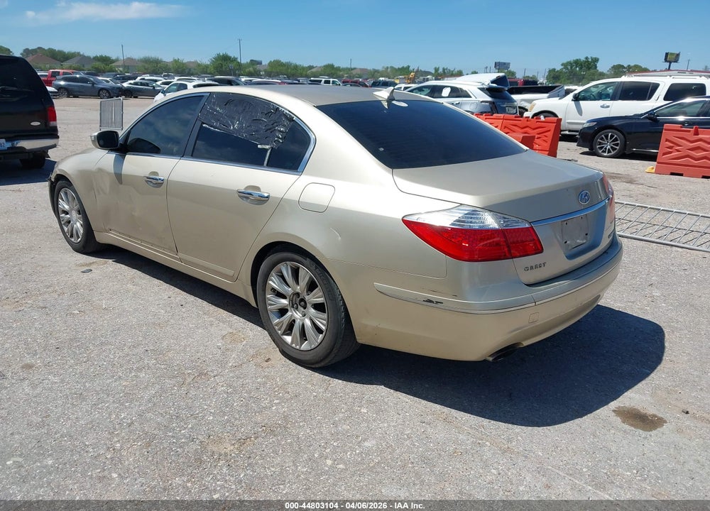 2010 HYUNDAI GENESIS 3.8 VIN: KMHGC4DE5AU104833