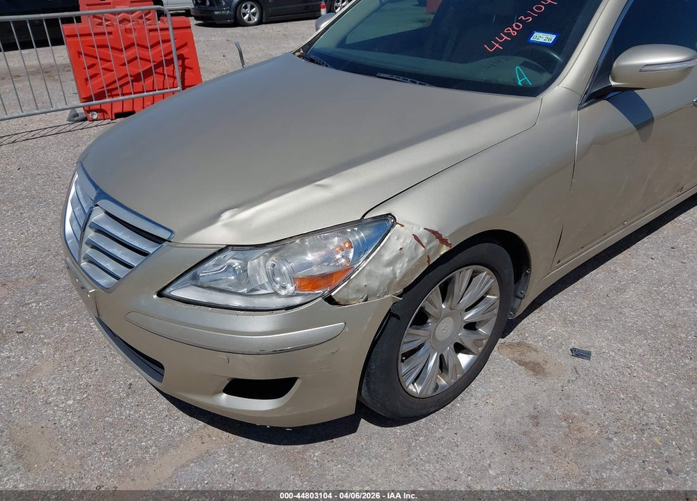 2010 HYUNDAI GENESIS 3.8 VIN: KMHGC4DE5AU104833