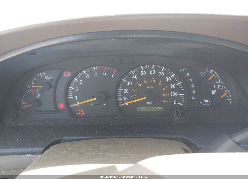 2004 TOYOTA TUNDRA LIMITED V8 VIN: 5TBET38104S453963