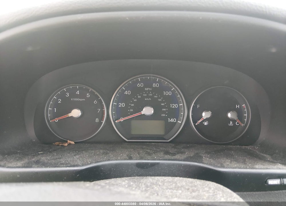 2010 HYUNDAI SANTA FE SE VIN: 5NMSH4AG5AH355915