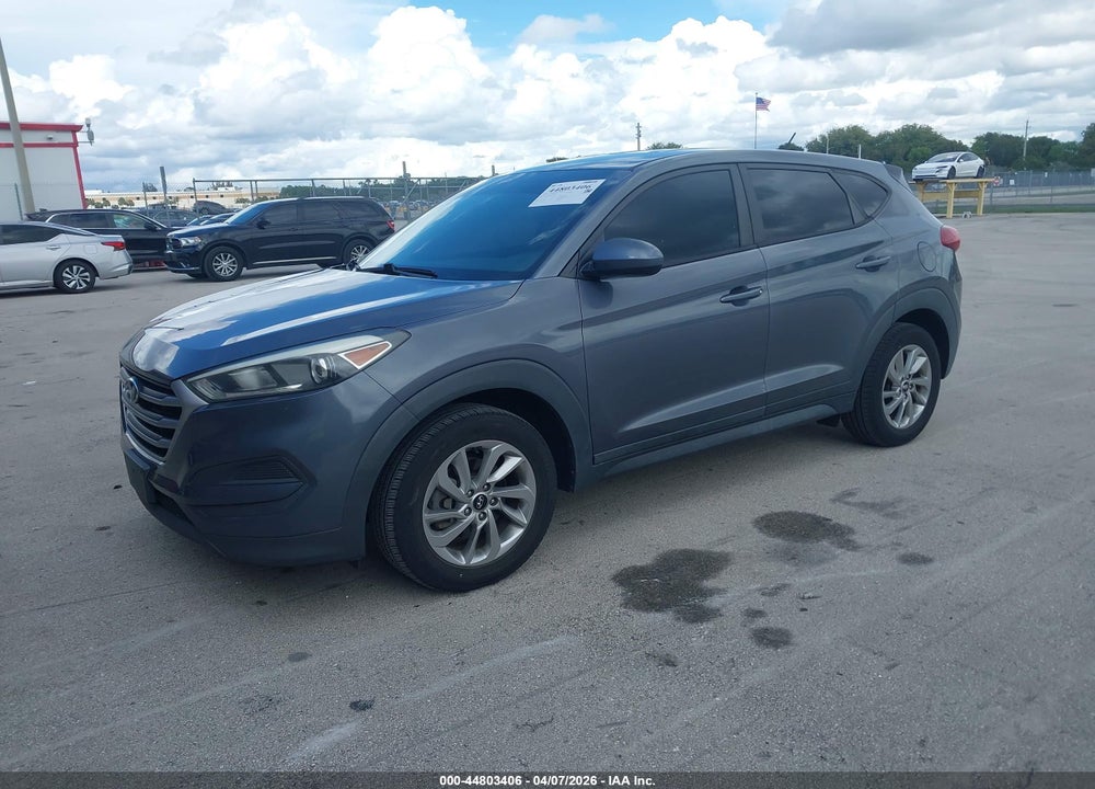 2018 HYUNDAI TUCSON SE VIN: KM8J23A44JU657939