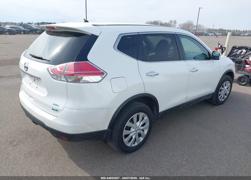 2014 NISSAN ROGUE S VIN: 5N1AT2MK1EC782426