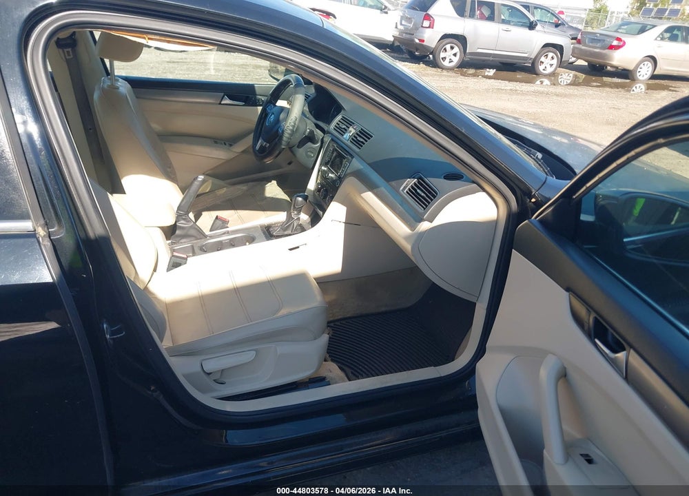 2014 VOLKSWAGEN PASSAT 1.8T SE VIN: 1VWBT7A31EC032699