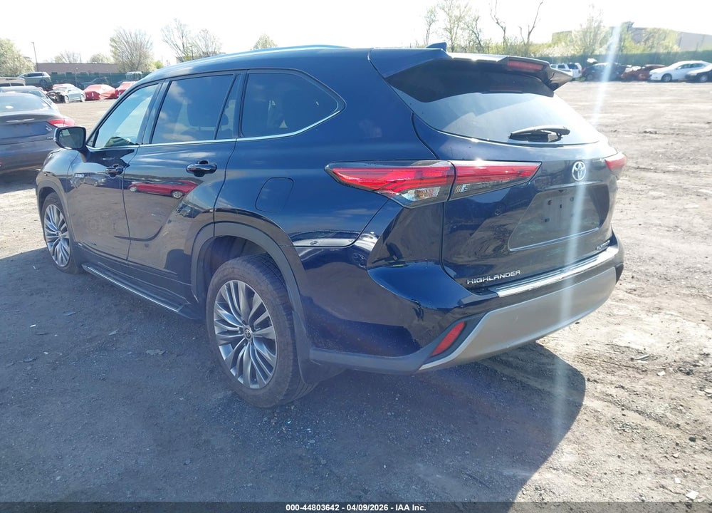 2021 TOYOTA HIGHLANDER HYBRID PLATINUM VIN: 5TDEBRCH2MS041268