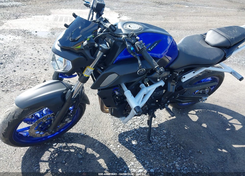 2018 YAMAHA MT07 VIN: JYARM27E8JA001543