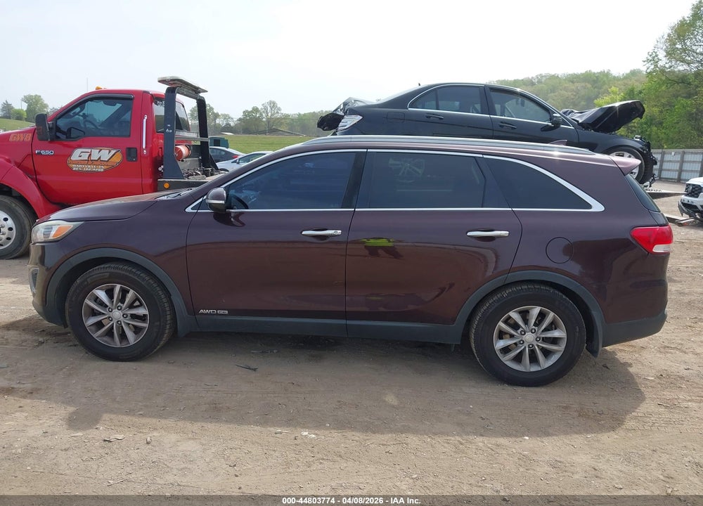 2016 KIA SORENTO 3.3L LX VIN: 5XYPGDA59GG019839
