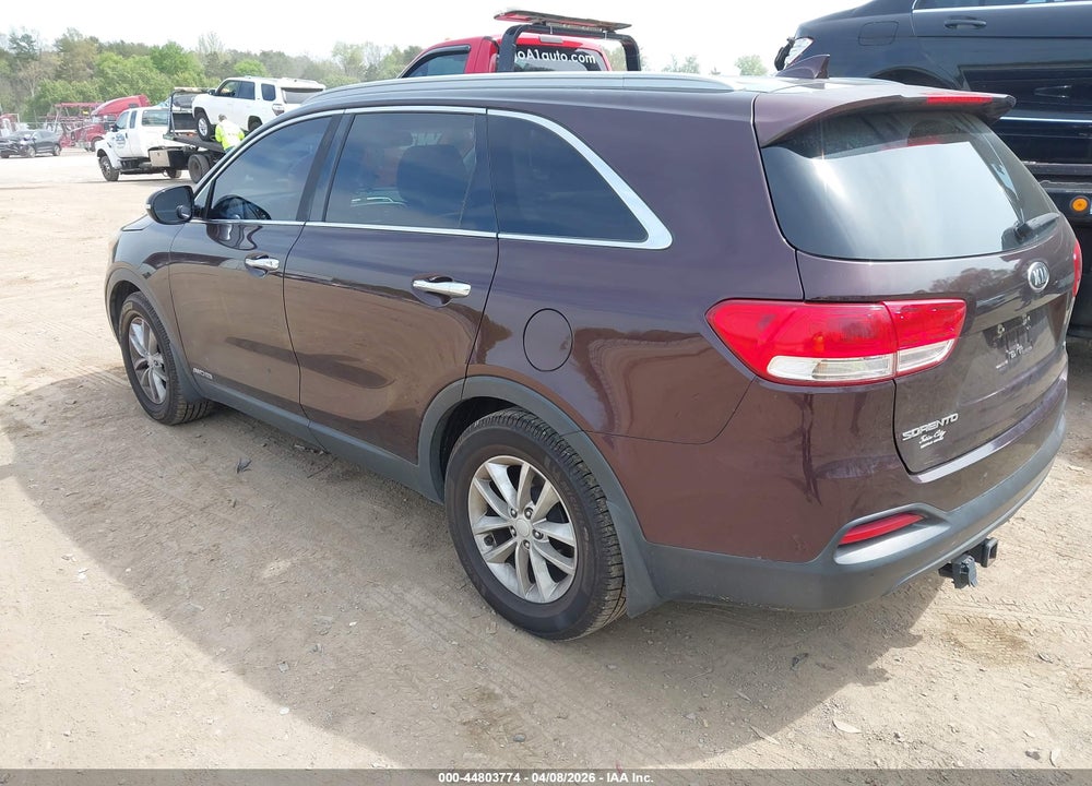 2016 KIA SORENTO 3.3L LX VIN: 5XYPGDA59GG019839