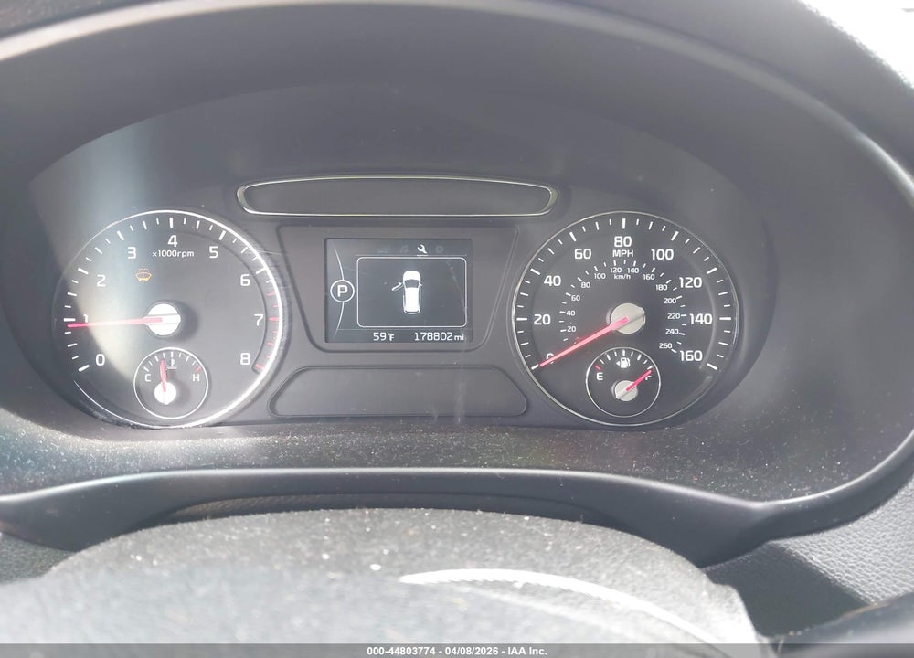 2016 KIA SORENTO 3.3L LX VIN: 5XYPGDA59GG019839