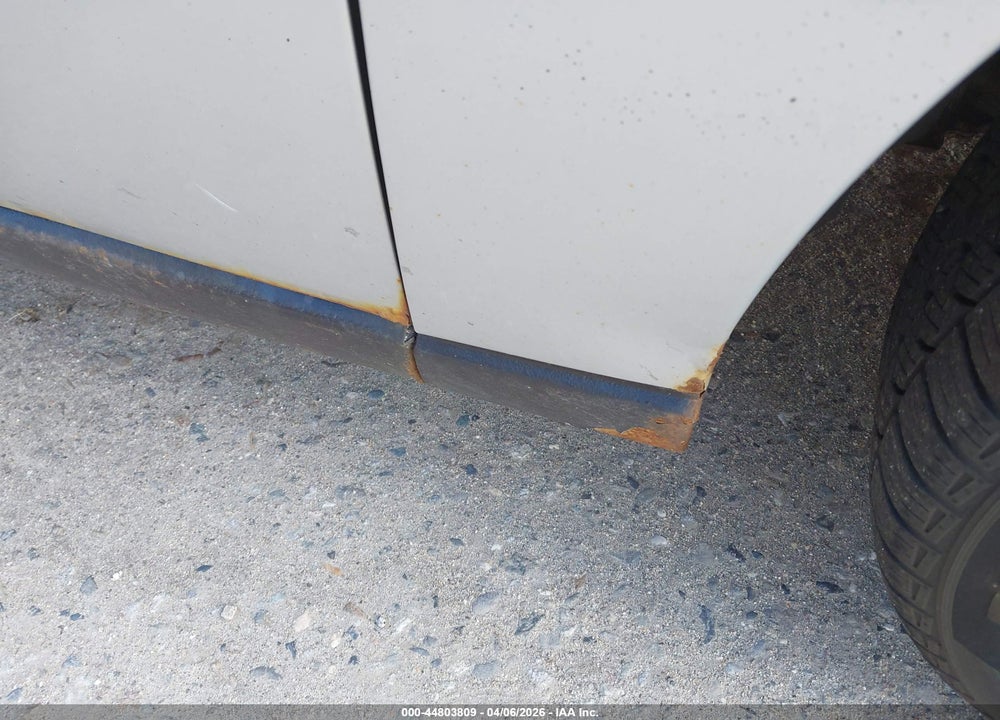 2004 FORD FOCUS SE VIN: 1FAFP36Z84W125981
