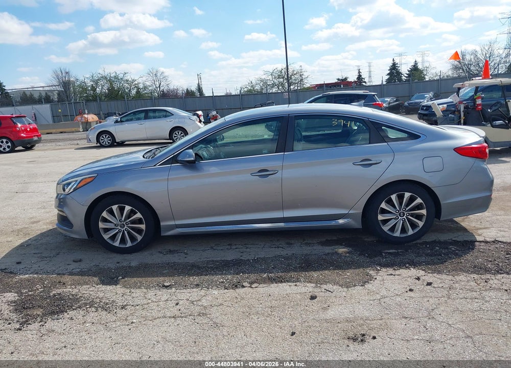 2015 HYUNDAI SONATA SPORT VIN: 5NPE34AF3FH030158