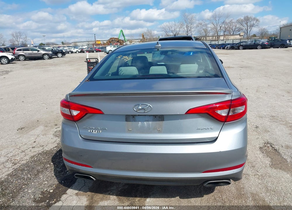 2015 HYUNDAI SONATA SPORT VIN: 5NPE34AF3FH030158