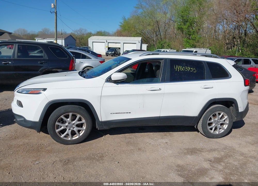 2016 JEEP CHEROKEE LATITUDE VIN: 1C4PJLCS5GW138263