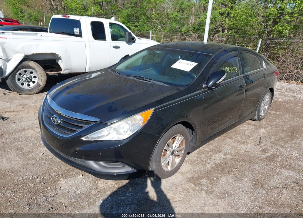 2014 HYUNDAI SONATA GLS VIN: 5NPEB4AC0EH883060