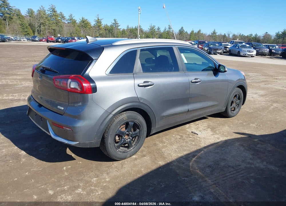 2018 KIA NIRO EX VIN: KNDCC3LC6J5162392