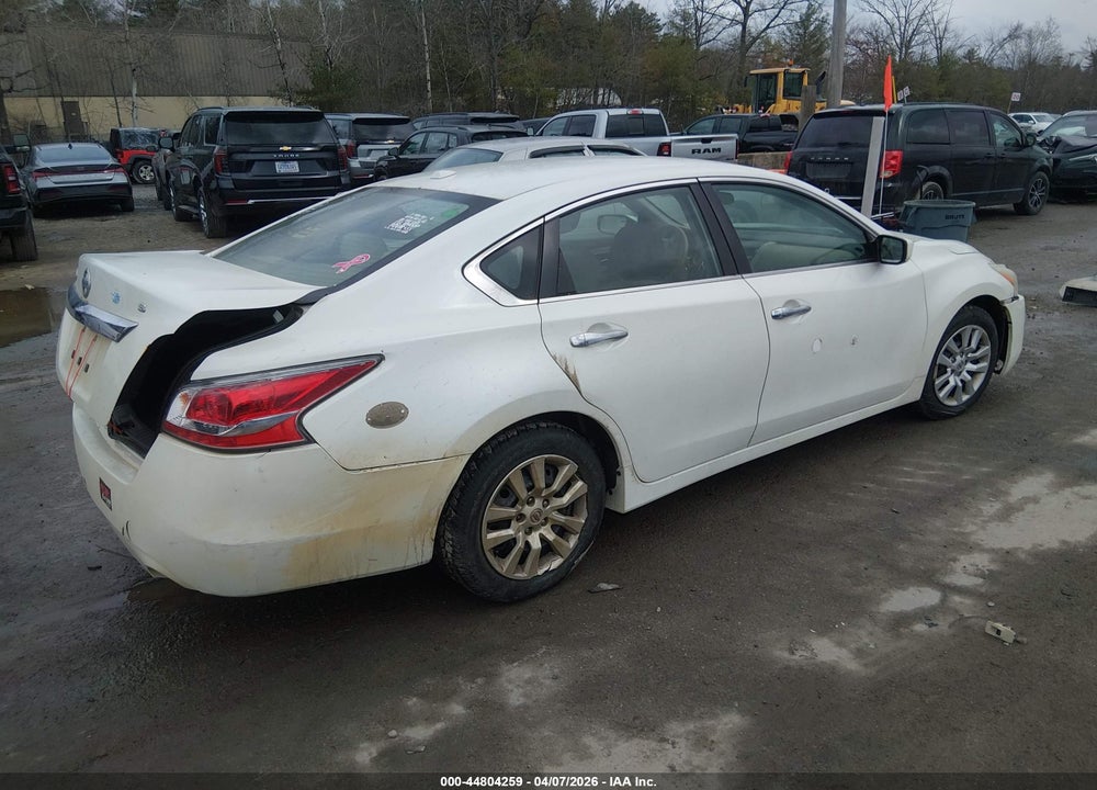 2015 NISSAN ALTIMA 2.5/2.5 S/2.5 SL/2.5 SV VIN: 1N4AL3AP1FC131119