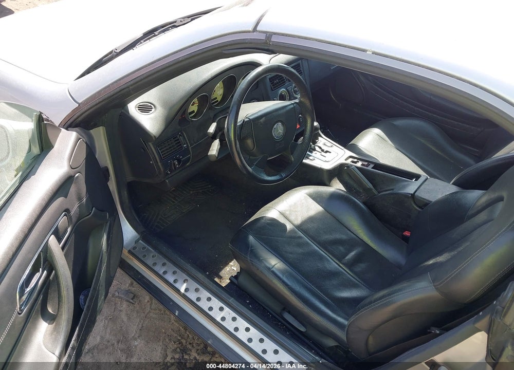 1998 MERCEDES-BENZ SLK 230 VIN: WDBKK47FXWF048551